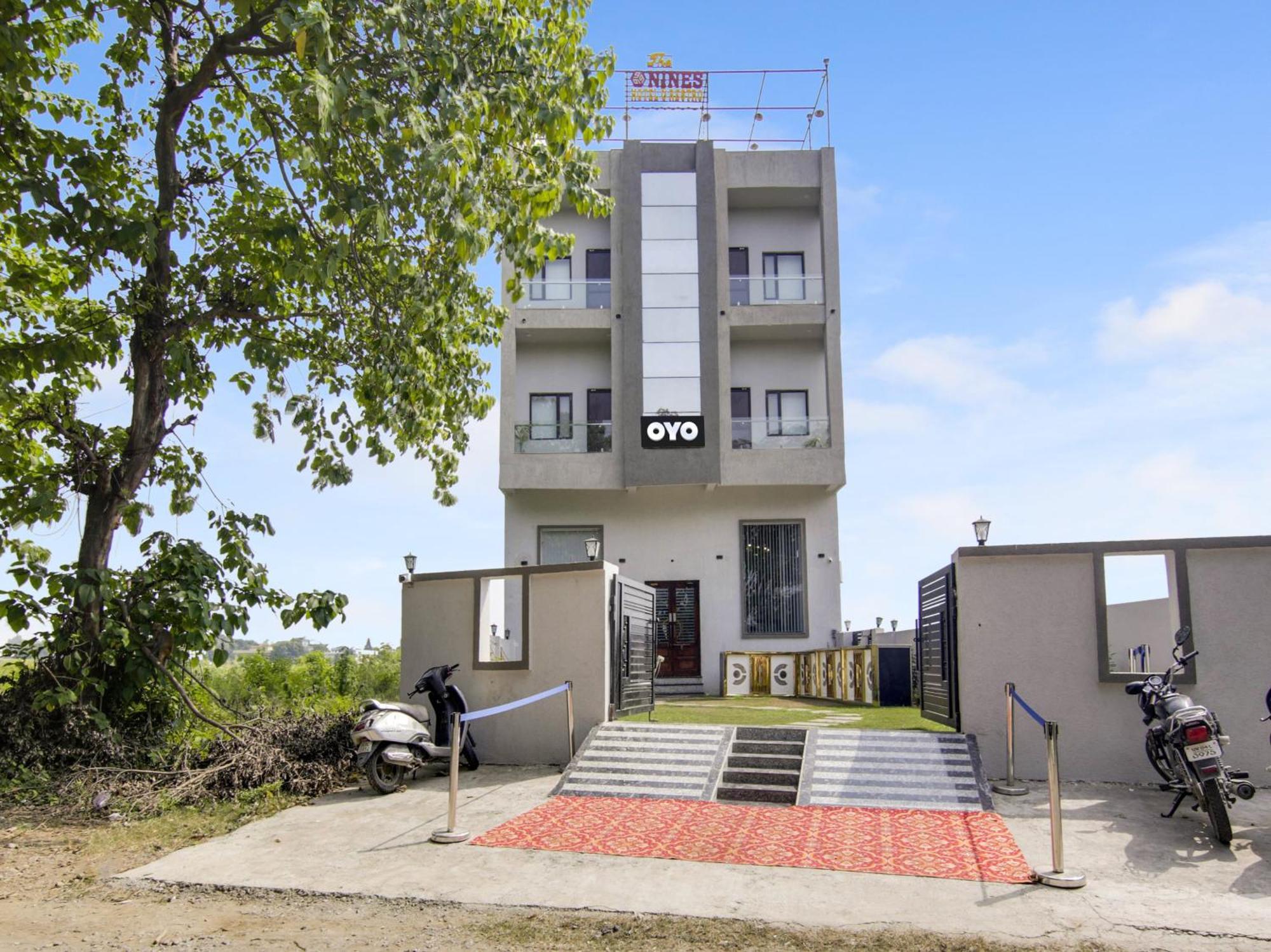 The Nines Hotel & Restro Найнітал Екстер'єр фото